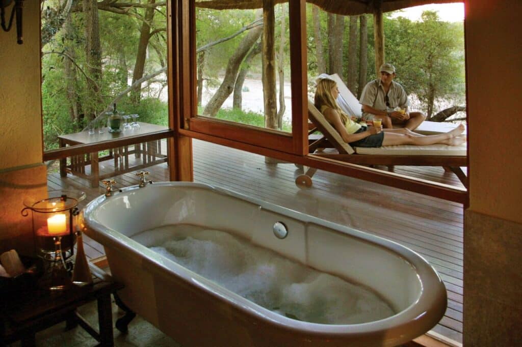 Imbali Safari lodge Suite